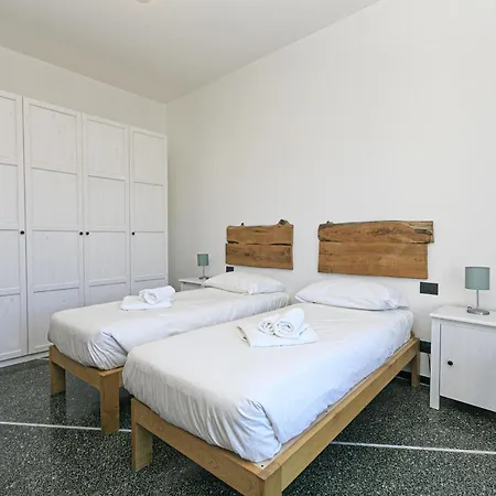 Iflat Rosemary House