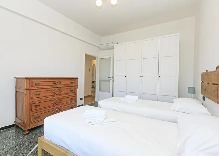 Iflat Rosemary House *